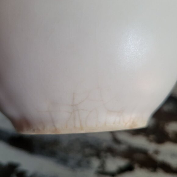 Artist Signed Studio Pottery Vase With Fish Design White Handmade Unique Vase - Picture 8 of 8